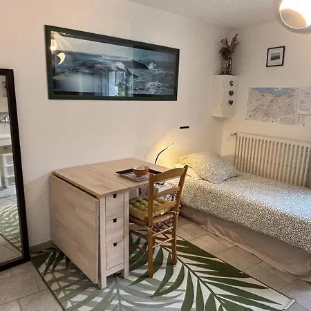 Beetle Close To Bayeux - Normandie 住宿加早餐酒店 3*
