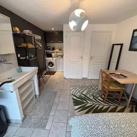 Beetle Close To Bayeux - Normandie 住宿加早餐酒店 3*